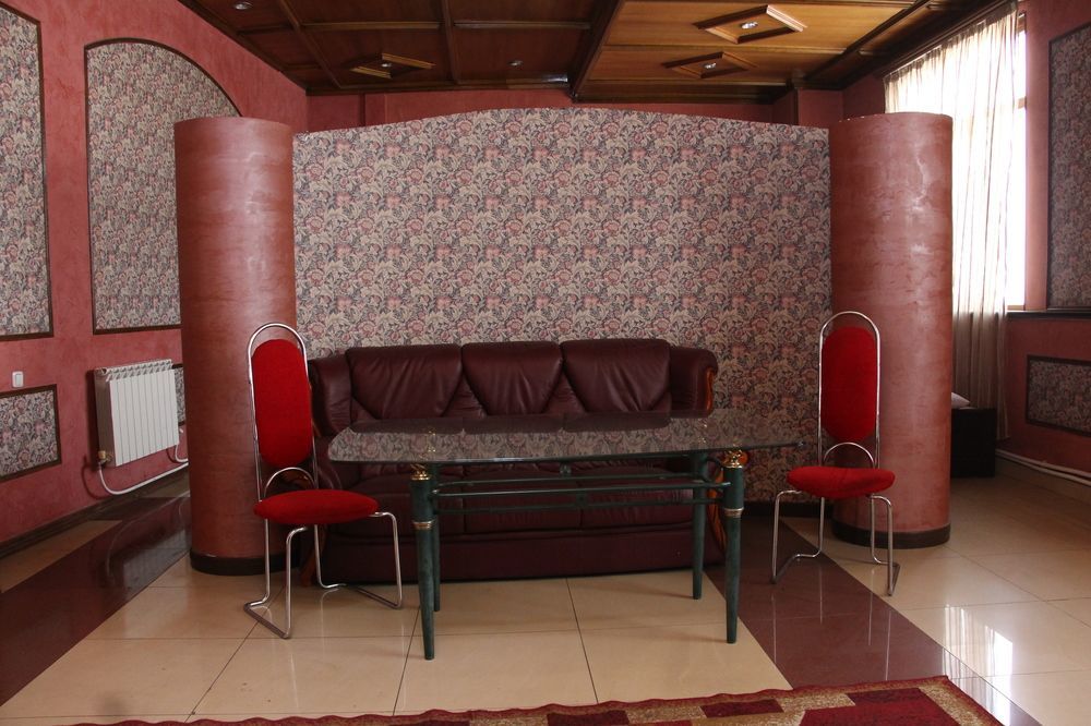 Aratta Hotel Argavand Kültér fotó