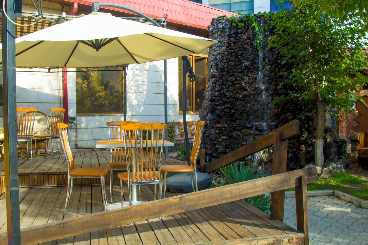 Aratta Hotel Argavand Kültér fotó
