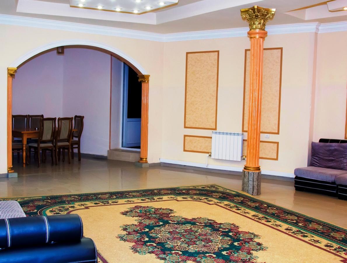 Aratta Hotel Argavand Kültér fotó