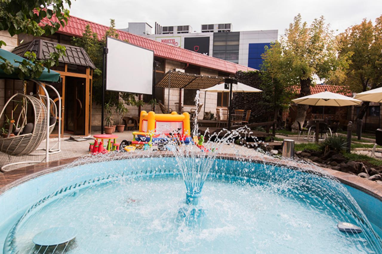 Aratta Hotel Argavand Kültér fotó