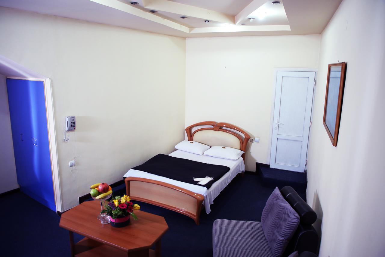 Aratta Hotel Argavand Kültér fotó
