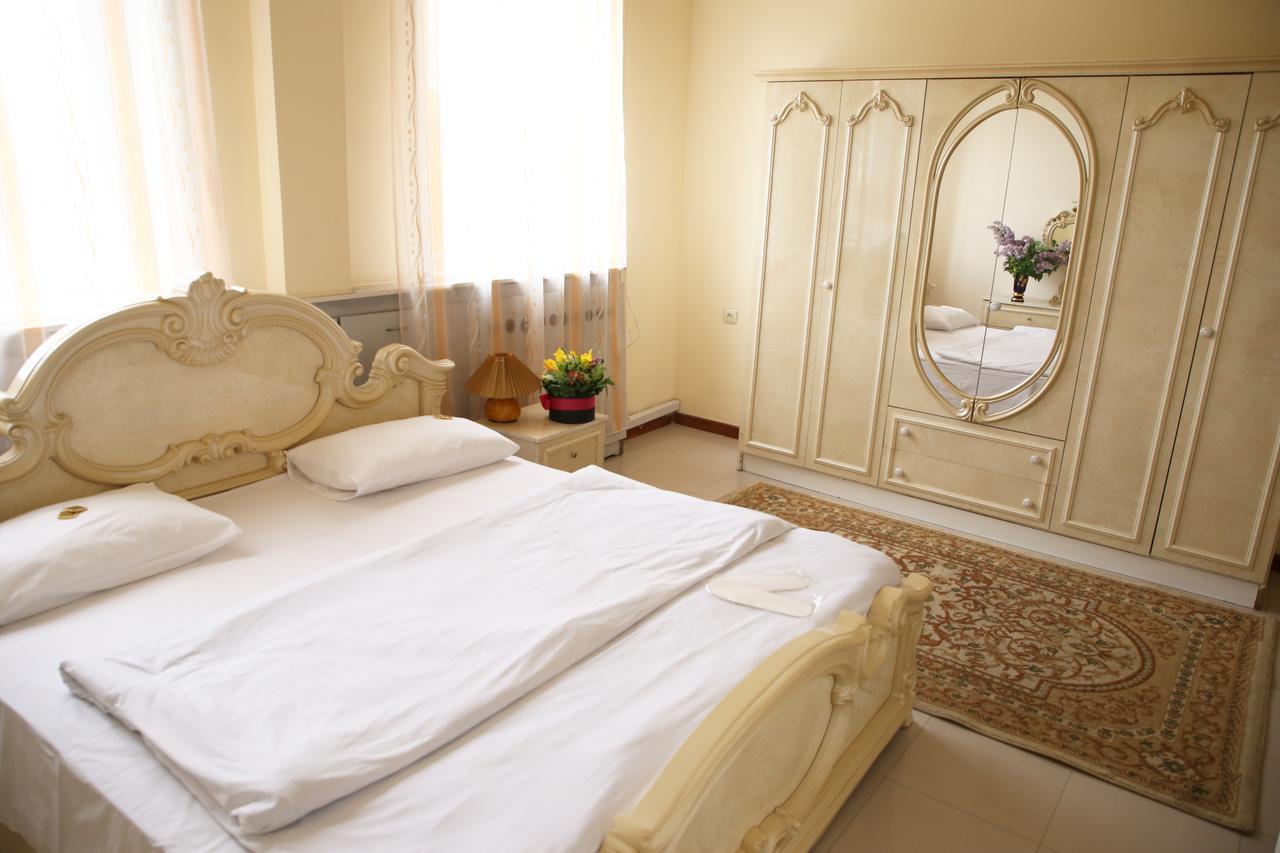 Aratta Hotel Argavand Kültér fotó